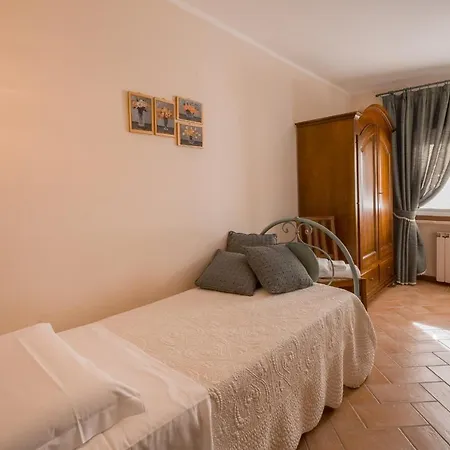 Holiday home Tenuta Le Fontanelle Sant'Ippolito